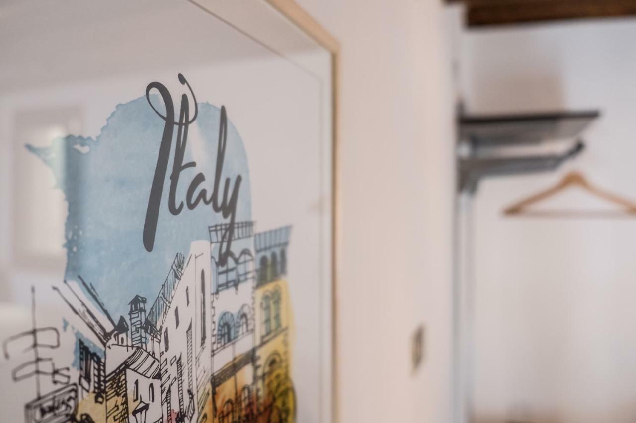 Centro Storico Casa Dell'Orologio Apartment ปาแลร์โม ภายนอก รูปภาพ